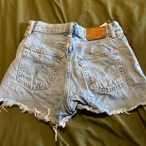 Levi Ribcage shorts